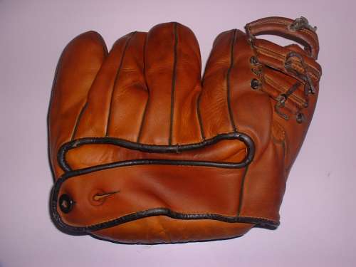Joe DiMaggio OK Back